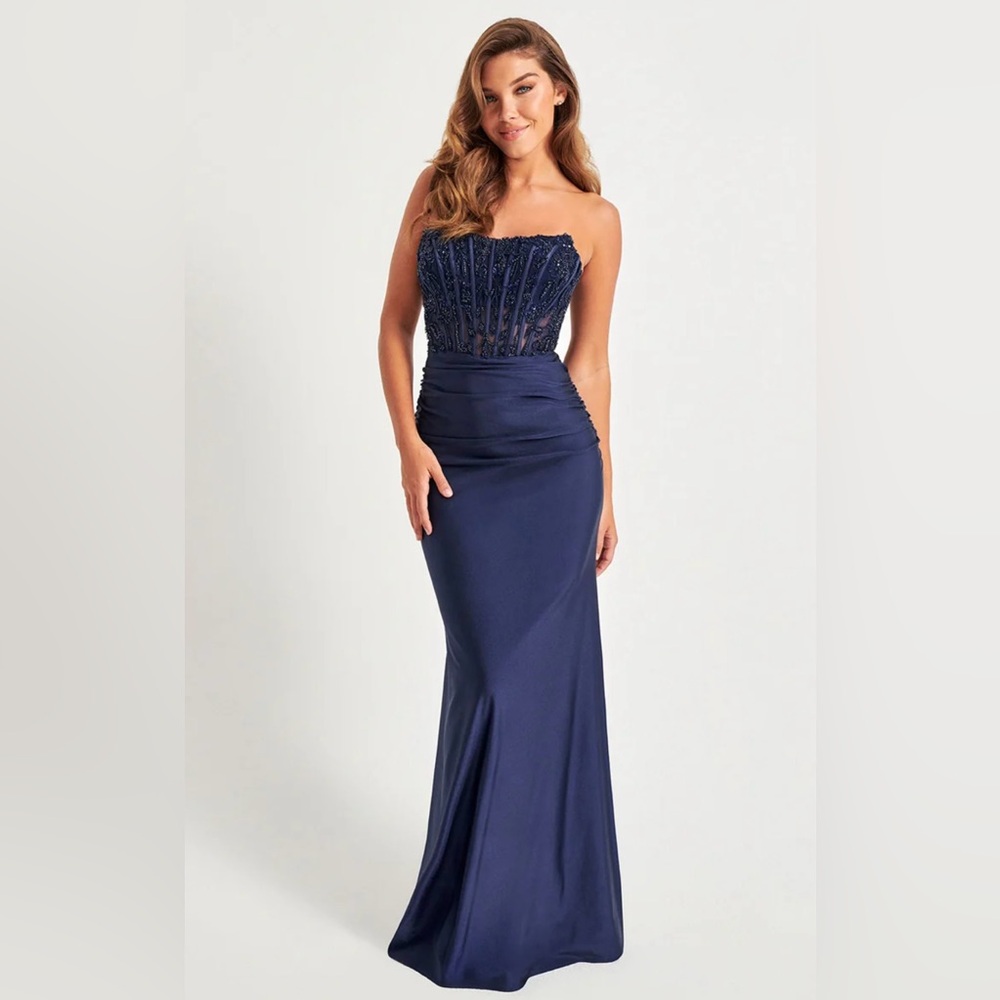 Faviana Off Shoulder Corset Bodice Mermaid Formal Dress Gown Size 00